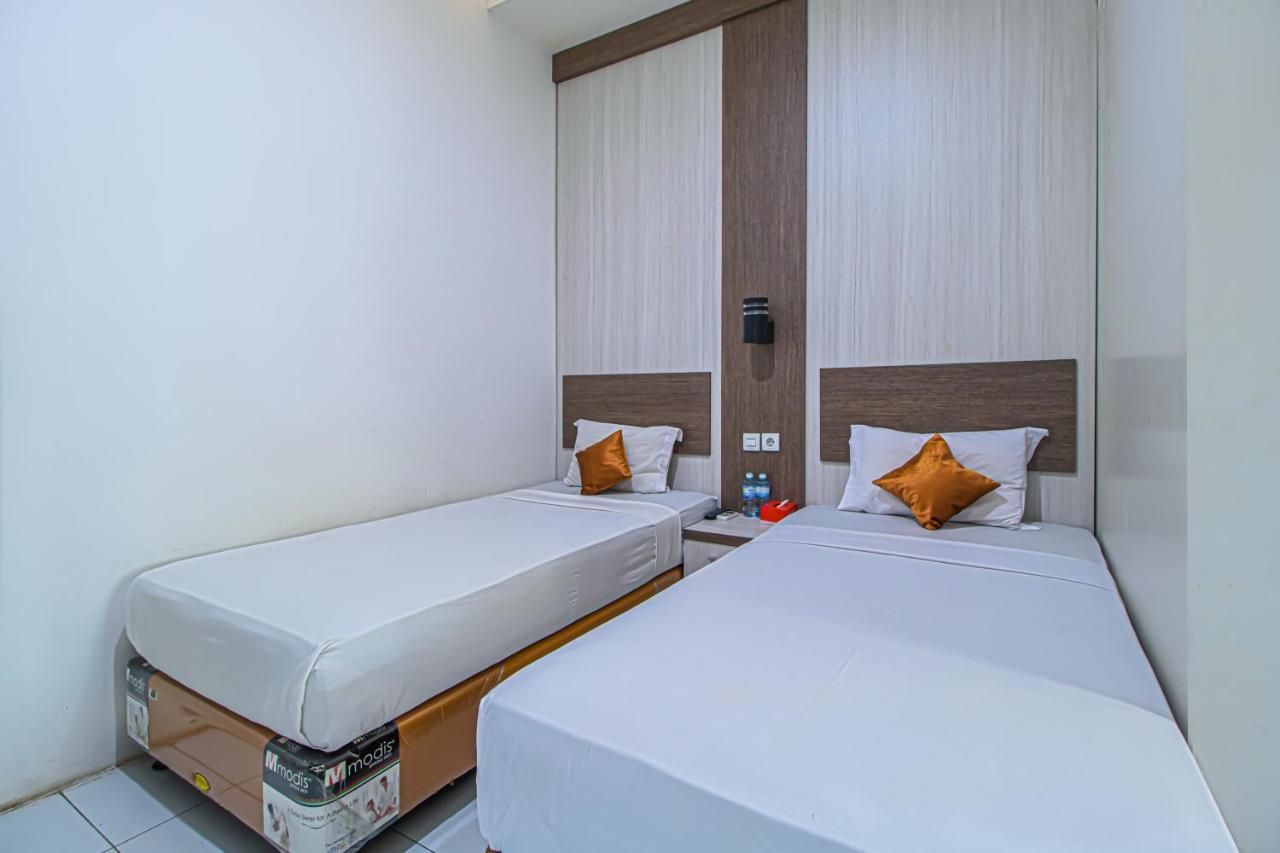 แกรนด์ อาเจห์ โฮเทล Hotel บันดาอาเจะห์ ภายนอก รูปภาพ